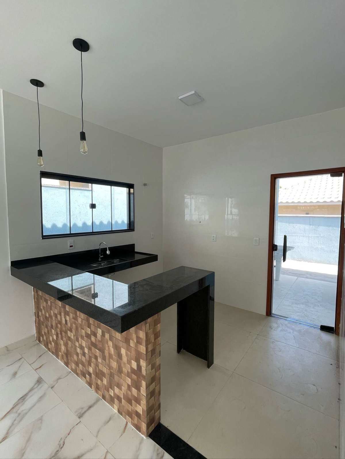 Casa de condomínio à venda - ,